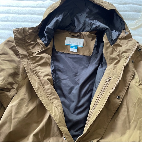 Columbia Omni-Tech Brown Hooded Waterproof Breathable Walking Rain Jacket Sz S - Picture 8 of 8